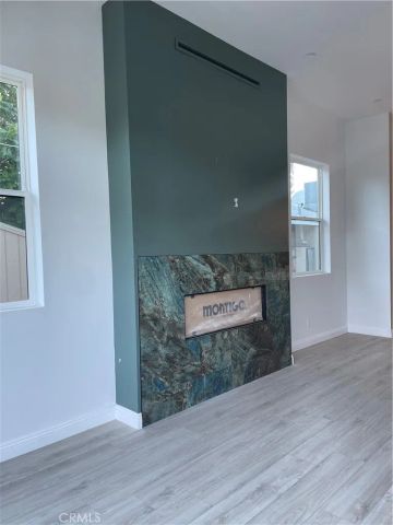 22520 Clarendon, Woodland Hills, CA 91367