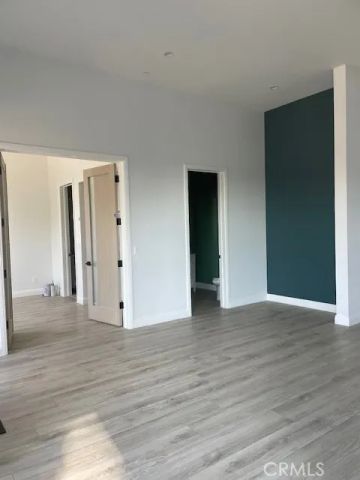 22520 Clarendon, Woodland Hills, CA 91367