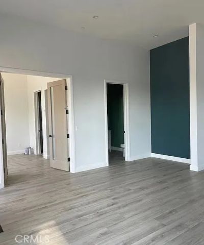 22520 Clarendon, Woodland Hills, CA 91367