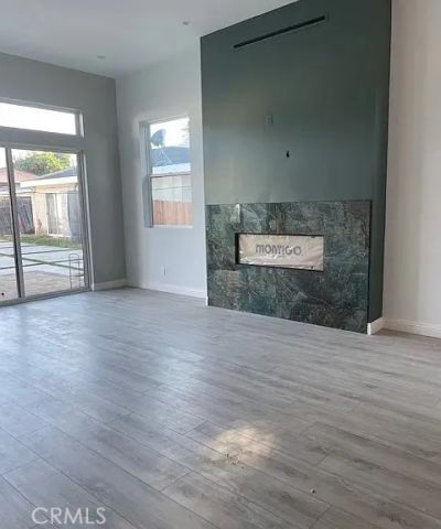 22520 Clarendon, Woodland Hills, CA 91367
