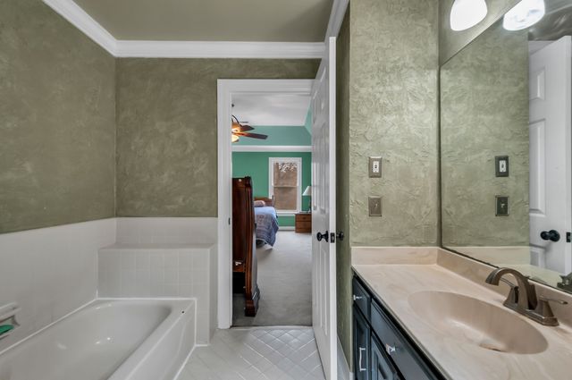 1108 Temple Ridge Ct, Franklin, TN 37069