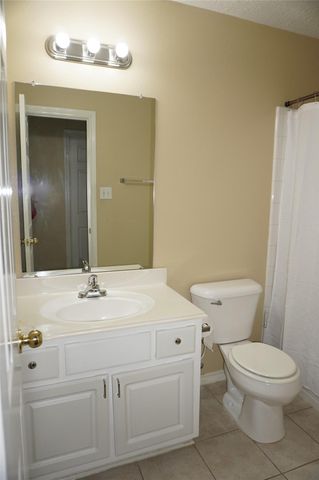 14310 Larkhall Lane, Houston, TX 77014