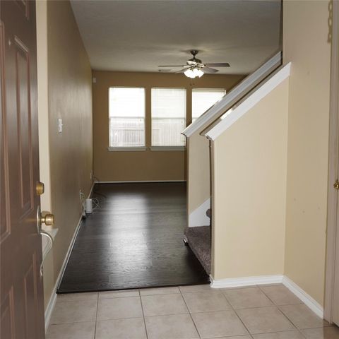 14310 Larkhall Lane, Houston, TX 77014