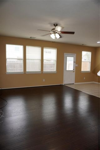 14310 Larkhall Lane, Houston, TX 77014