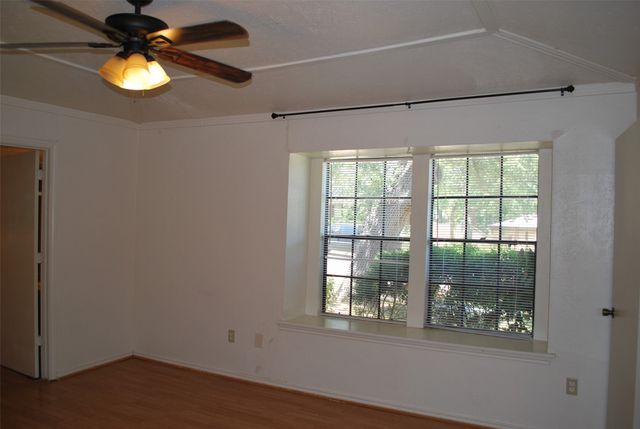 1416 Sandy Creek Drive, Denton, TX 76205