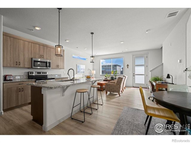 1088 Blue Bell Road, Berthoud, CO 80513