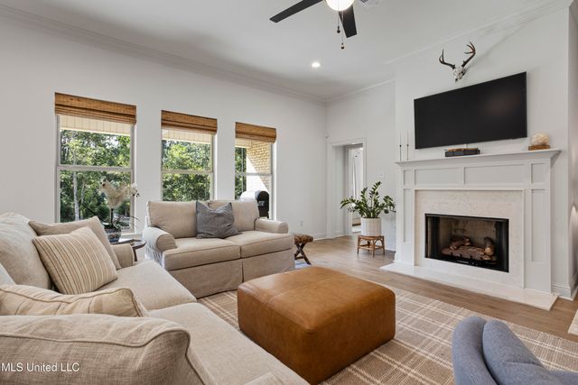 14267 Swan Ridge Circle, Gulfport, MS 39503
