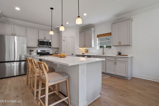 14267 Swan Ridge Circle, Gulfport, MS 39503
