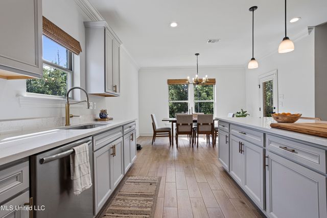 14267 Swan Ridge Circle, Gulfport, MS 39503