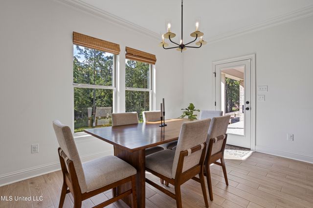 14267 Swan Ridge Circle, Gulfport, MS 39503