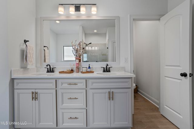 14267 Swan Ridge Circle, Gulfport, MS 39503