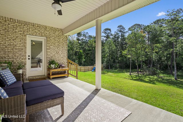 14267 Swan Ridge Circle, Gulfport, MS 39503