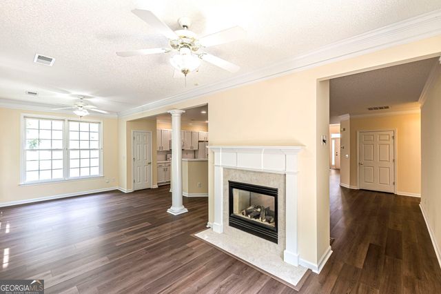 180 Innisbrook Way, Fayetteville, GA 30214