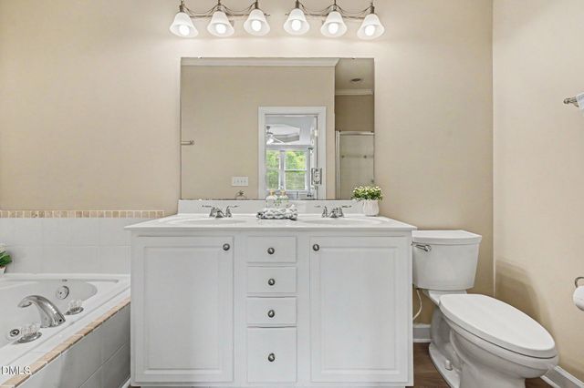 201 Presque Isle Lane, Chapel Hill, NC 27514