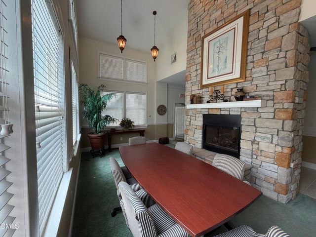 201 Presque Isle Lane, Chapel Hill, NC 27514