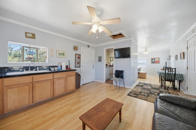 1804 Fm 109, New Ulm, TX 78950