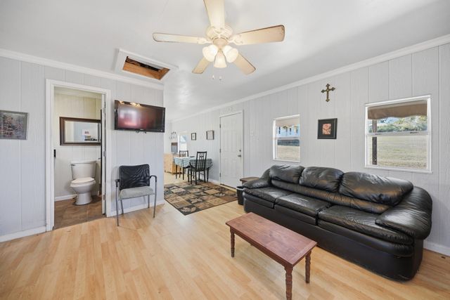 1804 Fm 109, New Ulm, TX 78950