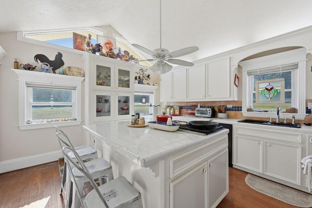 1804 Fm 109, New Ulm, TX 78950