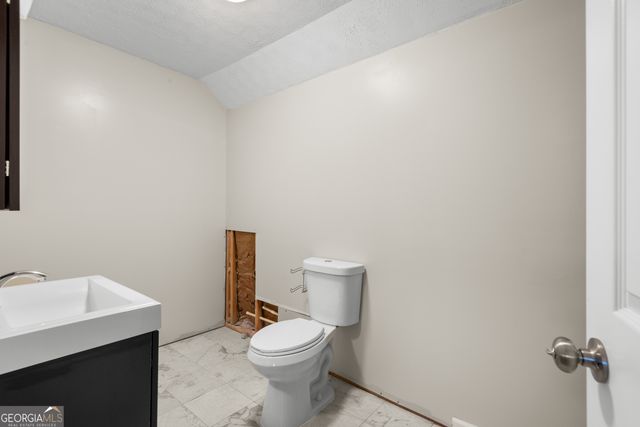 345 N Grove Court, Mcdonough, GA 30252