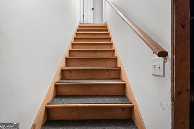 345 N Grove Court, Mcdonough, GA 30252