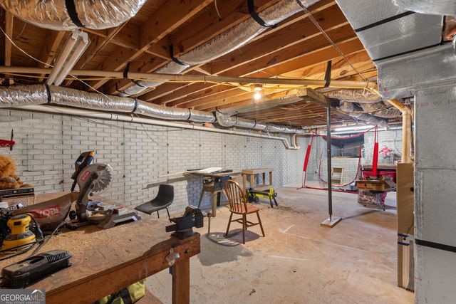 345 N Grove Court, Mcdonough, GA 30252