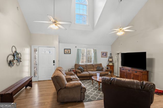 345 N Grove Court, Mcdonough, GA 30252