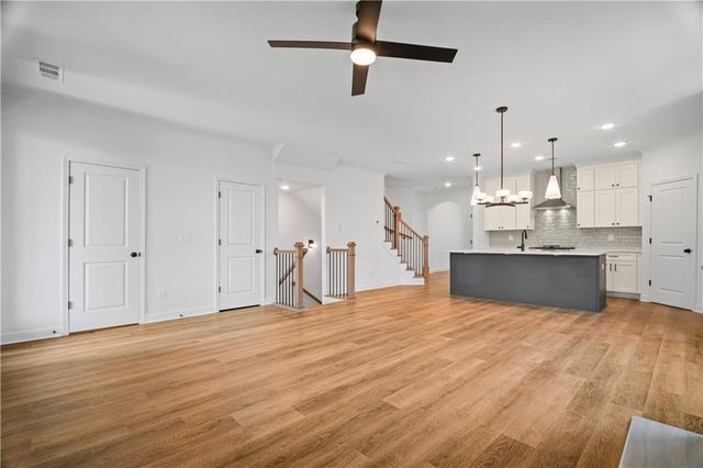 201 Retreat Lane, Canton, GA 30114