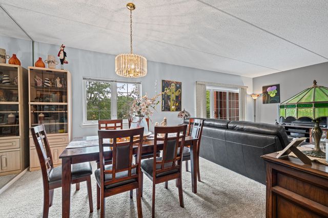 59 S Hale Street 103, Palatine, IL 60067