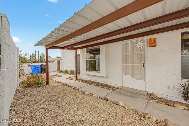 906 E ESCUDA Drive, Phoenix, AZ 85024