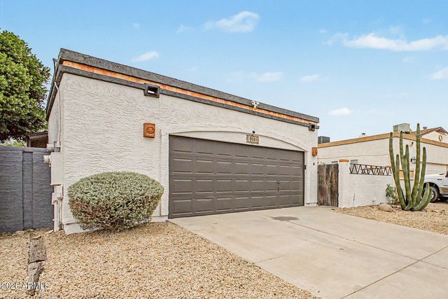 906 E ESCUDA Drive, Phoenix, AZ 85024
