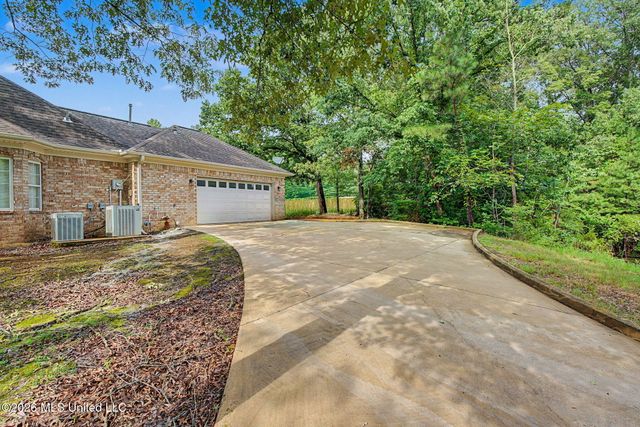 778 Steele Road, Hernando, MS 38632