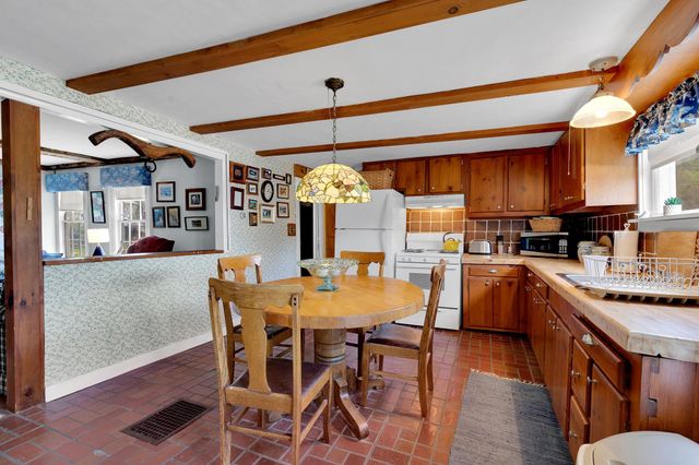 761 Main Street, Cavendish, VT 05142