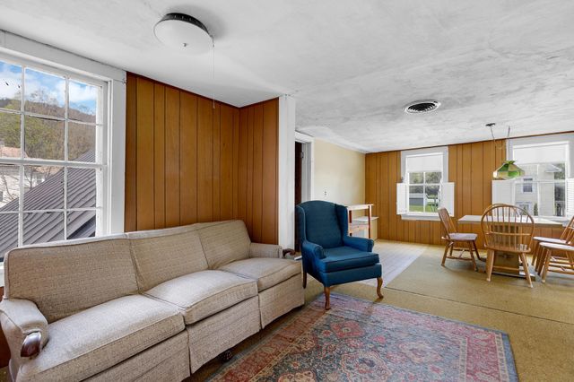 761 Main Street, Cavendish, VT 05142