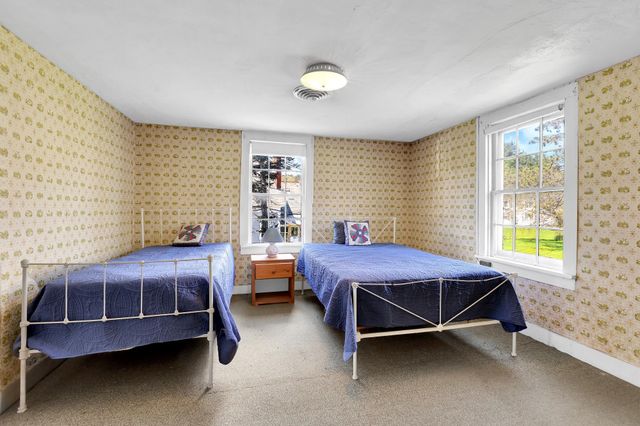 761 Main Street, Cavendish, VT 05142
