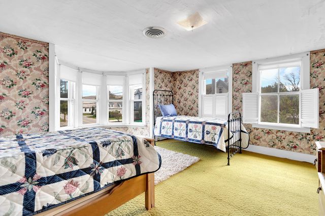 761 Main Street, Cavendish, VT 05142