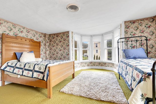 761 Main Street, Cavendish, VT 05142