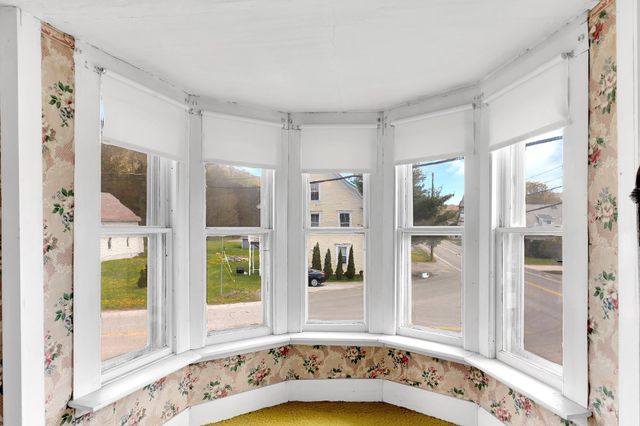 761 Main Street, Cavendish, VT 05142