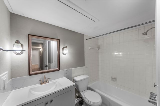 5080 Matilda Street 131, Dallas, TX 75206