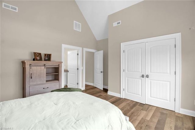 5484 Friendship Ledford Road, Winston-salem, NC 27107