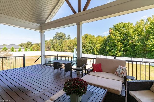 5484 Friendship Ledford Road, Winston-salem, NC 27107