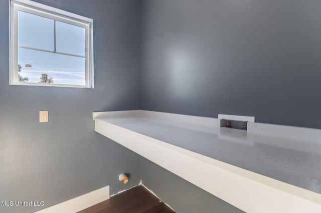 627 Magnolia Street, Gulfport, MS 39507