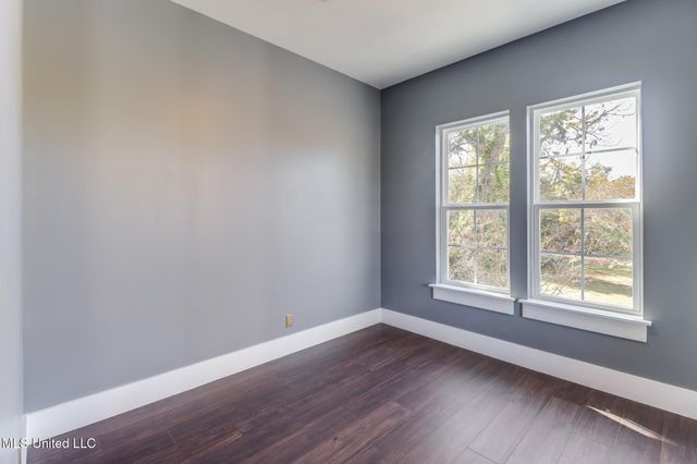 627 Magnolia Street, Gulfport, MS 39507