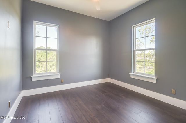 627 Magnolia Street, Gulfport, MS 39507