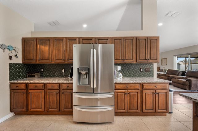 2752 HIGHLANDS CREEK DRIVE, Lakeland, FL 33813