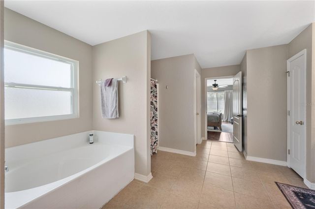 2752 HIGHLANDS CREEK DRIVE, Lakeland, FL 33813