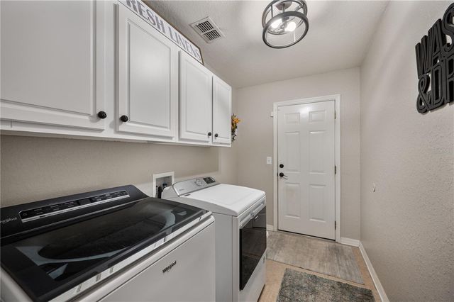 2752 HIGHLANDS CREEK DRIVE, Lakeland, FL 33813