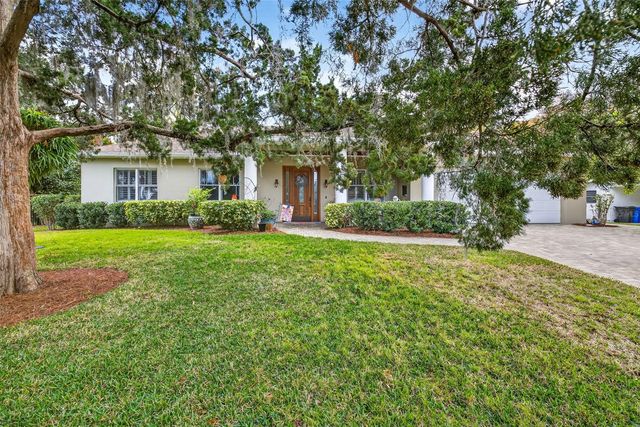 12010 HARDAMAN PLACE, Tampa, FL 33618