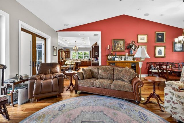 12010 HARDAMAN PLACE, Tampa, FL 33618