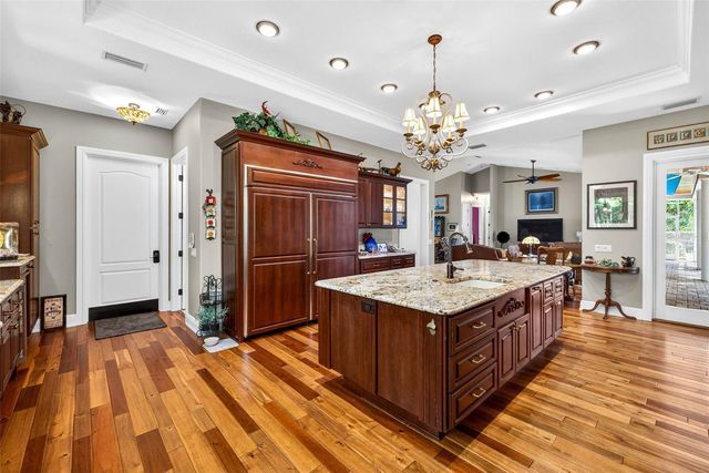 12010 HARDAMAN PLACE, Tampa, FL 33618