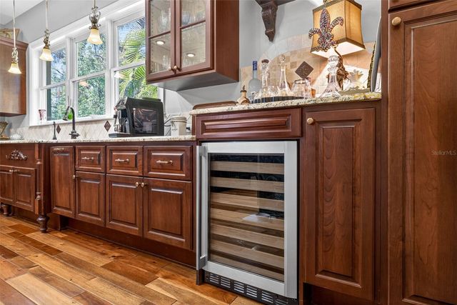 12010 HARDAMAN PLACE, Tampa, FL 33618